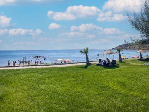 Kép V Beach Hotel szállásáról Alçıtepe városában a galériában
