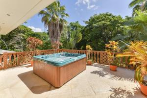 A piscina localizada em Casa Las Palmas Hotel Boutique ou nos arredores