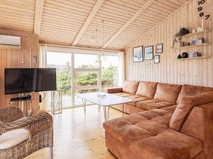 Televiisor ja/või meelelahutuskeskus majutusasutuses Cozy Coastal Retreat - By Traum Ferienwohnungen