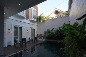 Gallery image of THE FOLK in Kejayan