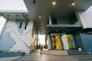 ABIZZ Hotel KwanPhayao的门面或入口