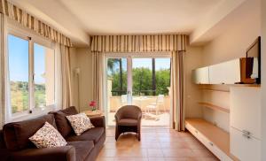 Photo de la galerie de l'établissement Hotel - Apartamentos Greenlife Golf, à Marbella