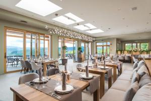 Imagem da galeria de Wine & SPA Hotel Chukara em Tryavna