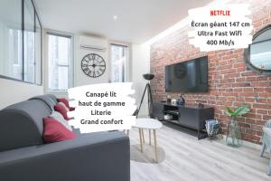 SUD PASSION - Fada Vieux Port - Calme - Linge de qualité - Lit king size - Fibre電視和／或娛樂中心 +50 張相片