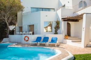 Basen w obiekcie Villa Mar Gran lub w pobliżu