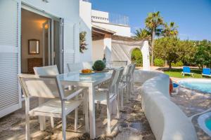 Basen w obiekcie Villa Mar Gran lub w pobliżu