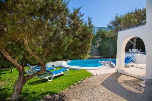 Basen w obiekcie Villa Mar Gran lub w pobliżu