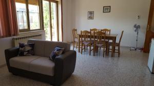 Gallery image of Appartamento da Anna in Falcone
