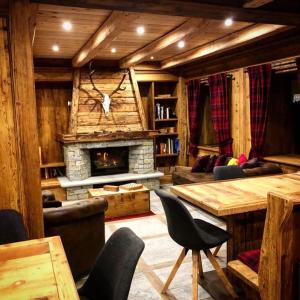 Posezení v ubytování FORESCH HUS CHAMBRES D'HOTES