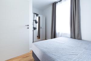 Zdjęcie z galerii obiektu Apartment Kröllgasse I contactless check-in w Wiedniu