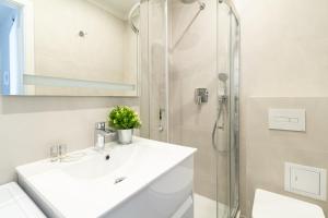 Zdjęcie z galerii obiektu Apartment Kröllgasse I contactless check-in w Wiedniu