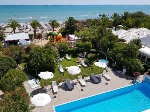 an aerial view of a resort with a swimming pool at Hotel Parco Delle Rose in Silvi Marina