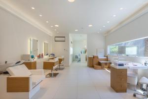 マルマリにあるSANDY BEACHのギャラリーの写真