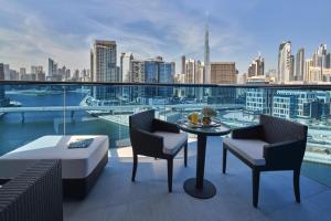 Coin salon dans l'établissement Hyde Hotel Dubai