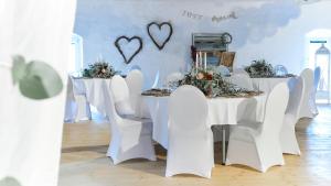 Fotografie z fotogalerie ubytování Auberge de Bellelay Restaurant Chez Aron Balde v destinaci Bellelay