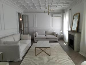 Fotografie z fotogalerie ubytování Stunning Luxury Apartment, 2 min walk from Soho House v destinaci Barcelona