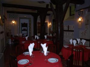 Restaurace v ubytování Gran Posada La Mesnada