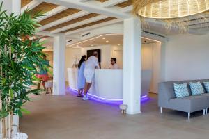 Hostia v ubytovaní Hotel Maysi