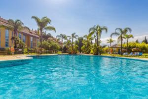 马贝拉Bahia de Marbella Beach的相册照片