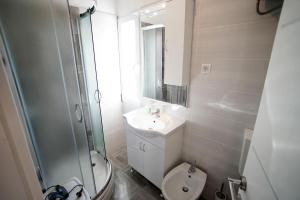 Ένα μπάνιο στο Appartment Nicole