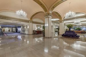 Vstupní hala nebo recepce v ubytování Omni Shoreham Hotel