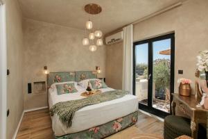 Gallery image of Archetypo Villas and Suites in Naxos Chora