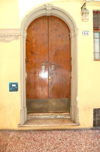 The facade or entrance of La stanza nel Borgo