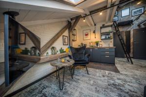 Kuchyňa alebo kuchynka v ubytovaní Apartamenty Rymanów