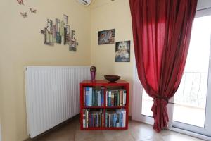 Biblioteca na casa de temporada
