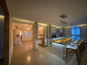 Gallery image of Diamond Luxury Apartment - Haifa in Haifa