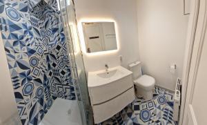 Łazienka w obiekcie Villa Bagatelle à 300m de la plage centrale, 3 chambres