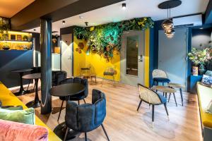 The Bee Hostel的休息区