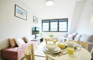 Część wypoczynkowa w obiekcie OnHoliday Apartamenty ze strefą Relax & Fun, ul Lwowska 12