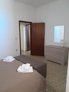 Кровать или кровати в номере VILLA SALINA MONACI