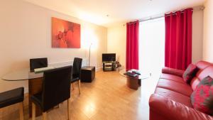 Χώρος καθιστικού στο The Spires Serviced Apartments Birmingham