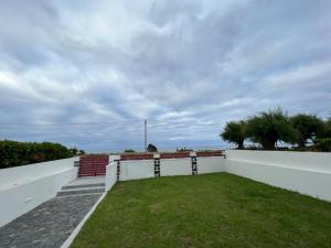 Gallery image of Lila Beach Villa in Ponta Delgada