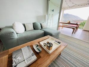 Nespecifikovaný výhled na hory nebo výhled na hory při pohledu z apartmánu