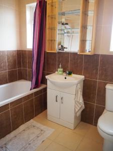 Ένα μπάνιο στο The Walkinstown Property