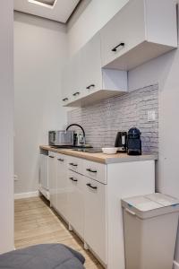 Dapur atau dapur kecil di Central Platinum Apartments 27