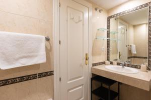 Fotografie z fotogalerie ubytování Beautiful 2 Bedroom Apartment near Puerto banus v destinaci Marbella