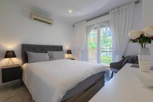 Fotografie z fotogalerie ubytování Beautiful 2 Bedroom Apartment near Puerto banus v destinaci Marbella