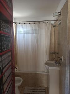 Gallery image of HERMOSO DEPARTAMENTO in Rosario