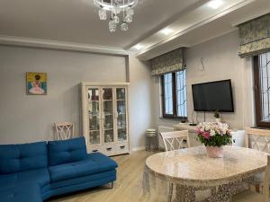 City Centre Apartment tesisinde bir oturma alanı