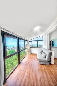 Hotel Mandarinebi的休息区