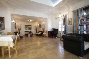 Gallery image of Katerina Hotel in Agios Prokopios