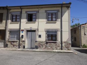 Imagen de la galería de CASA PURI - ACOGEDORA CASA CON PARKING y PATIO INTERIOR, 