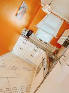 Kuchnia lub aneks kuchenny w obiekcie Vienna Citycenter+Terrace+Parking
