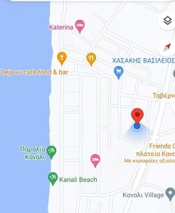 une carte de la plage de kaanala et de ses emplacements dans l'établissement KANALI HOLIDAYS APARTMENT 4, à Kanali