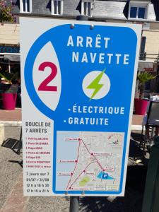 Zdjęcie z galerii obiektu Charmante Villa plein SUD 50m de la plage - Balcon vue latérale sur Mer - équipée de la Fibre, Wifi, internet w mieście Mers-les-Bains