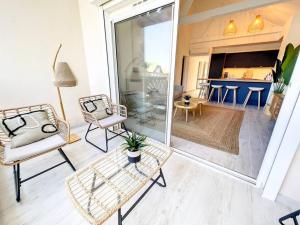 Fotografie z fotogalerie ubytování Kalina, beautiful duplex 100m from Orient Bay beach with swimming pool v destinaci Orient Bay